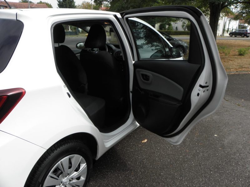 Toyota Yaris III 1.0 VVT-I 70ch Active • 2ème main • Entretien Toyota