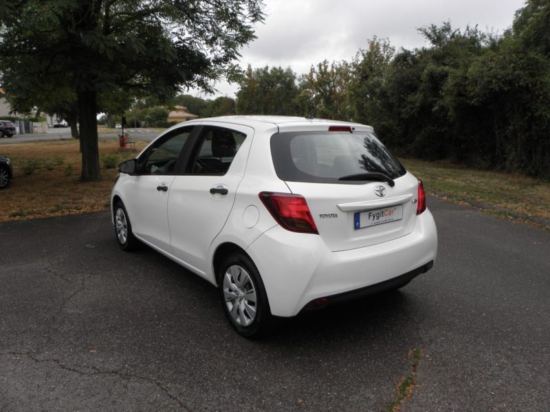 Toyota Yaris III 1.0 VVT-I 70ch Active • 2ème main • Entretien Toyota