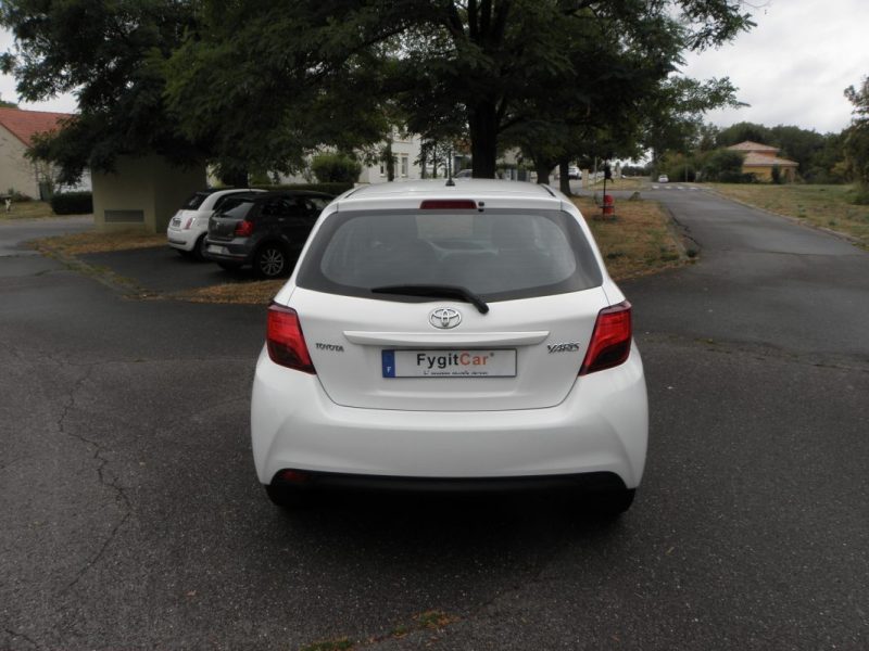 Toyota Yaris III 1.0 VVT-I 70ch Active • 2ème main • Entretien Toyota