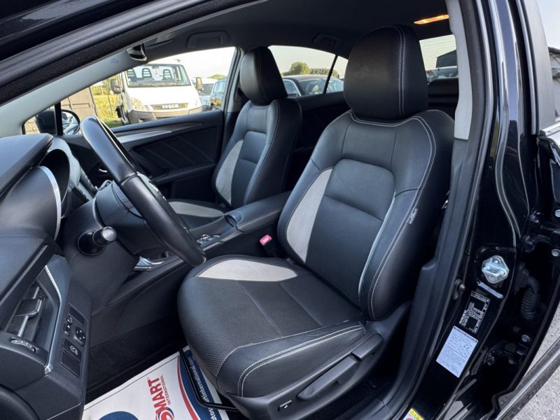 TOYOTA AVENSIS 1.6 D-4D 112Ch PACK DYNAMIC FULL OPTIONS GPS/CLIM/CUIR/CAMERA 92000KM