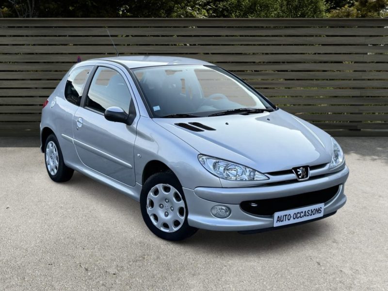 PEUGEOT 206 1.4 i 75Ch PACK X LINE 48000KM 1ER MAIN GARANTIE 6 MOIS 