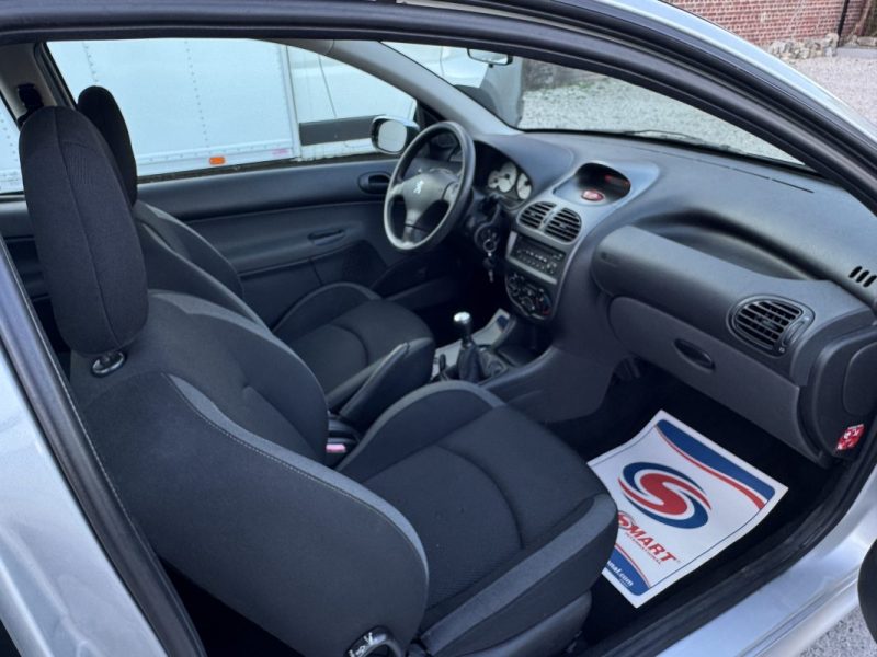 PEUGEOT 206 1.4 i 75Ch PACK X LINE 48000KM 1ER MAIN GARANTIE 6 MOIS 