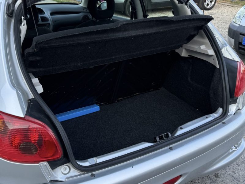 PEUGEOT 206 1.4 i 75Ch PACK X LINE 48000KM 1ER MAIN GARANTIE 6 MOIS 