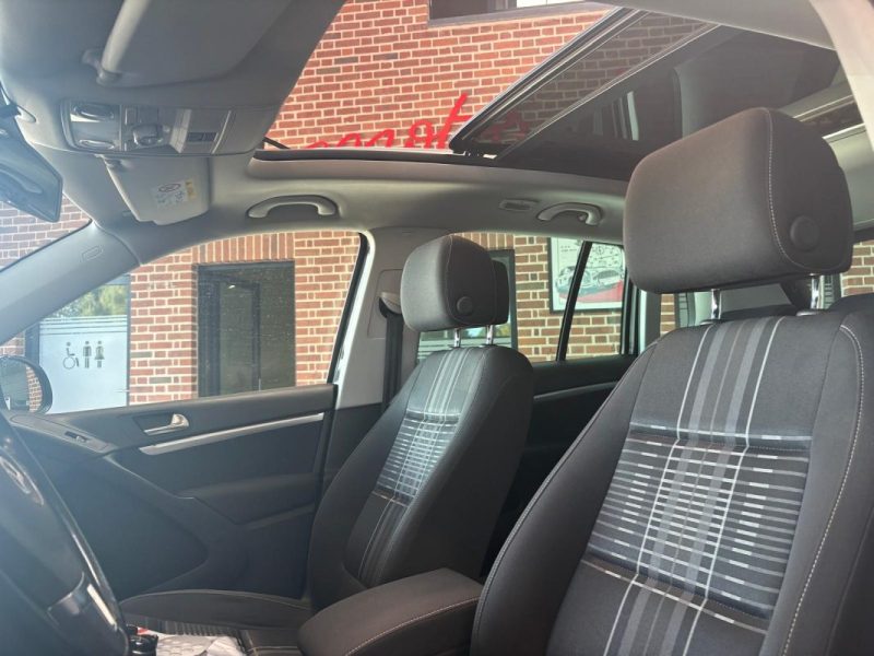 🔹Volkswagen Tiguan 2.0 TDI 110Ch Lounge🌟 Toit ouvrant panoramique📸 Caméra de recul