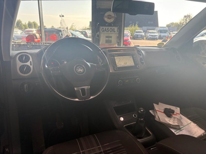 🔹Volkswagen Tiguan 2.0 TDI 110Ch Lounge🌟 Toit ouvrant panoramique📸 Caméra de recul
