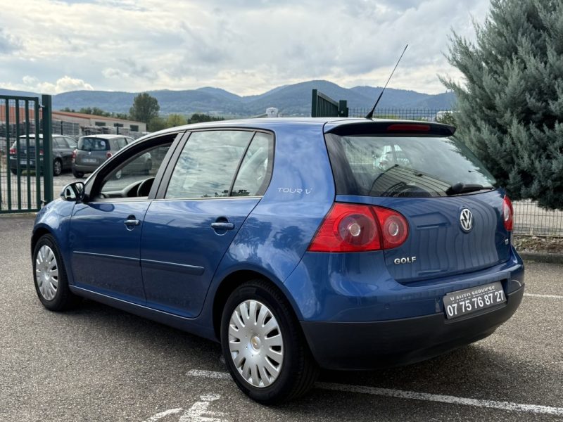 Volkswagen Golf V 1.6 102ch Confortline 5p Garantie 6 Mois