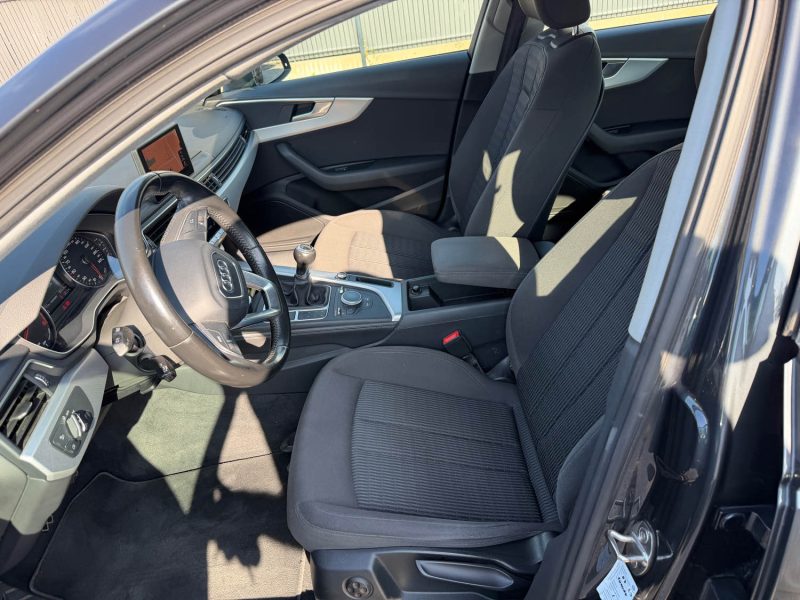 AUDI A4 2.0 TDI 150 DESIGN 2016, 1er main