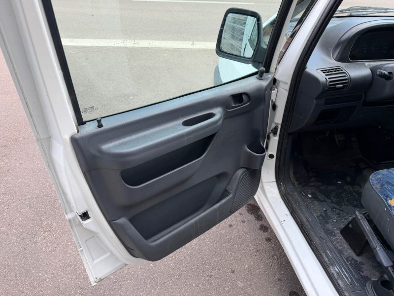 PEUGEOT EXPERT 1.9D 