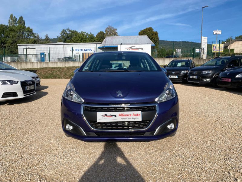 PEUGEOT 208 1.6 HDI 100CH  2017