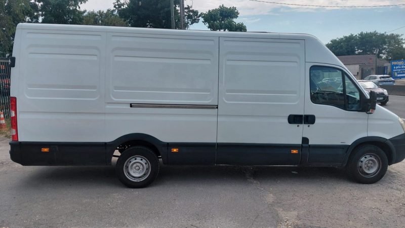 IVECO C30V 2.3 HPI  2009