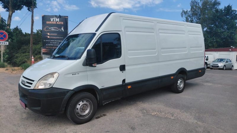 IVECO C30V 2.3 HPI  2009