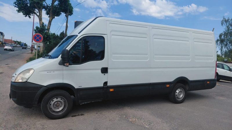 IVECO C30V 2.3 HPI  2009