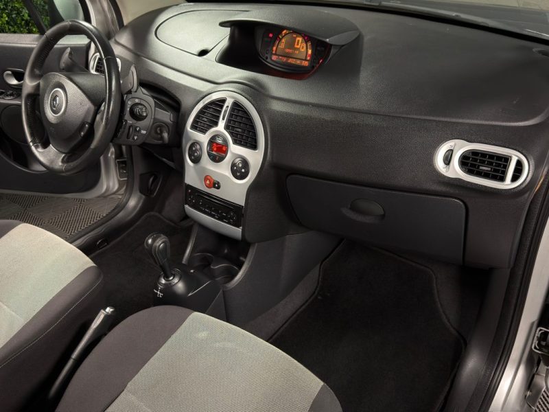 RENAULT MODUS 1.5 DCI 85 Cv - BVA / 5 PORTES / REGULATEUR - GARANTIE 12 MOIS