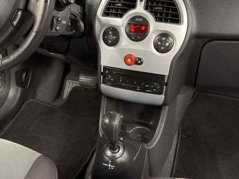 RENAULT MODUS 1.5 DCI 85 Cv - BVA / 5 PORTES / REGULATEUR - GARANTIE 12 MOIS