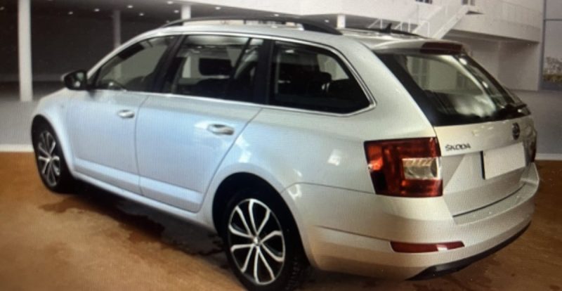 SKODA OCTAVIA COMBI 1.6 TDI 110 ACTIVE 2015