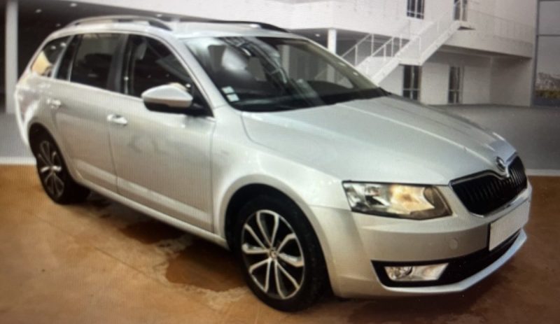 SKODA OCTAVIA COMBI 1.6 TDI 110 ACTIVE 2015
