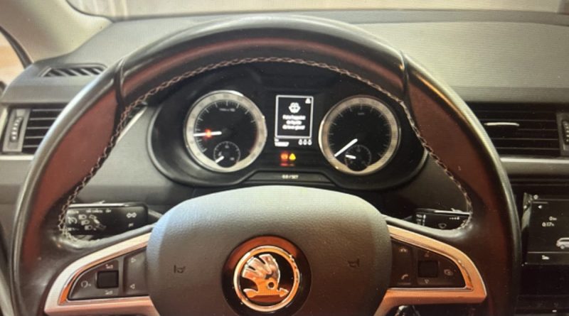 SKODA OCTAVIA COMBI 1.6 TDI 110 ACTIVE 2015