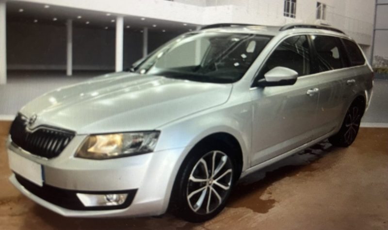 SKODA OCTAVIA COMBI 1.6 TDI 110 ACTIVE 2015