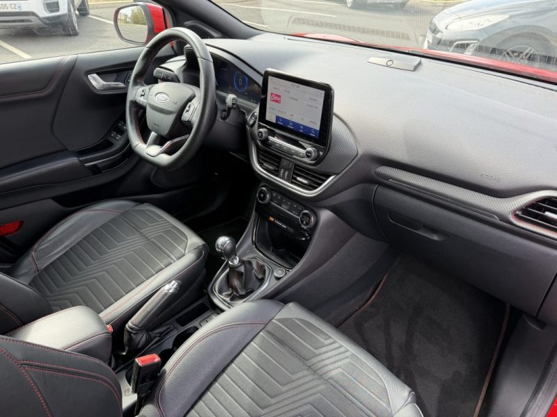 FORD PUMA 1.0 Ecoboost 125 cv MHEV TITANIUM 2021 ENTRETIEN FORD GARANTIE 6 MOIS 