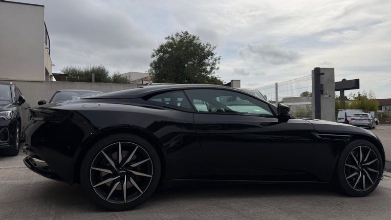Aston Martin DB11 COUPE 4.0 V8 510 CH BVA