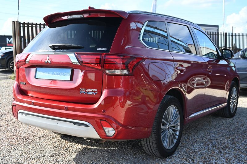 MITSUBISHI OUTLANDER 2.4 204 CV PHEV TWIN MOTOR INTENSE 4WD 2019