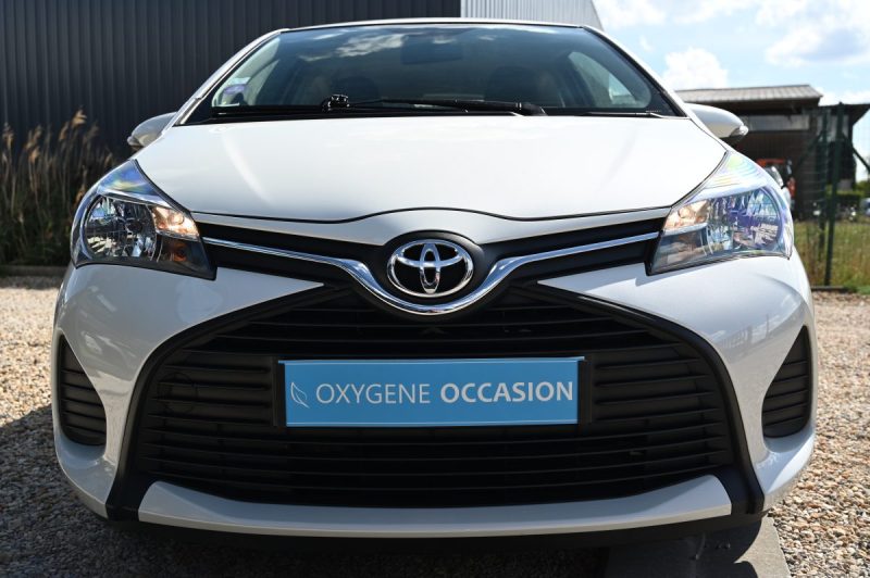 TOYOTA YARIS 1.0 VVTI 69  ACTIVE 08/2015