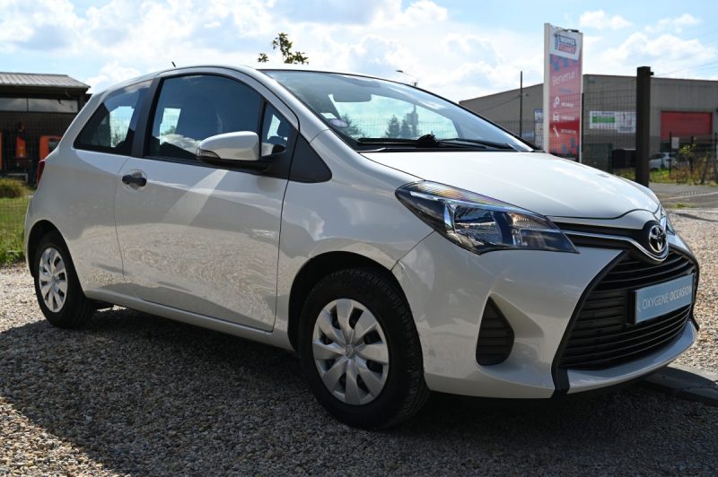 TOYOTA YARIS 1.0 VVTI 69  ACTIVE 08/2015