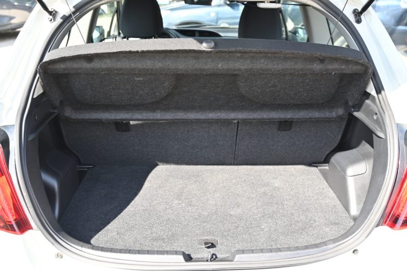TOYOTA YARIS 1.0 VVTI 69  ACTIVE 08/2015