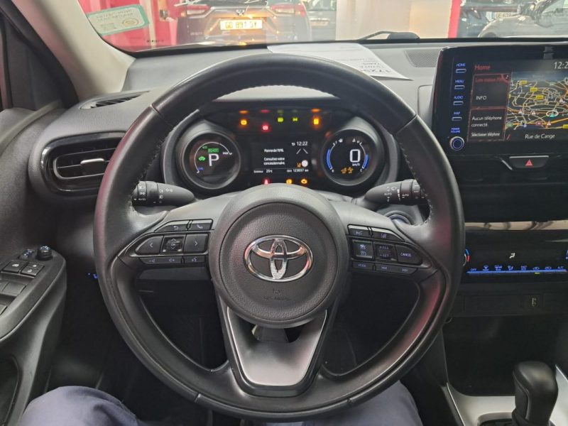 TOYOTA YARIS CROSS SUV 116cv HYBRIDE DYNAMIC BUSINESS/1 ERE MAIN/TVA RECUPERABLE