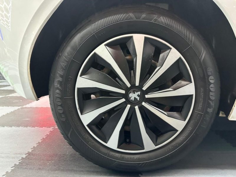 PEUGEOT 308 II 1.6 BLUE HDI 100 ACCESS 2015