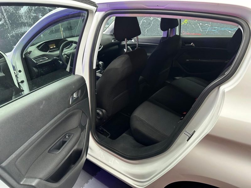 PEUGEOT 308 II 1.6 BLUE HDI 100 ACCESS 2015