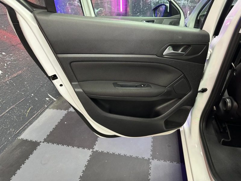 PEUGEOT 308 II 1.6 BLUE HDI 100 ACCESS 2015