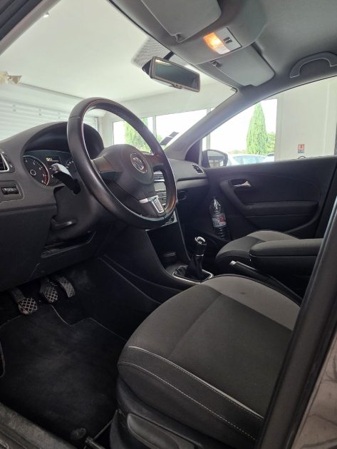 VOLKSWAGEN POLO 1.2 TSI 90CH 2013 - Révision complète - CT OK - Garantie 12 mois ou 15000km