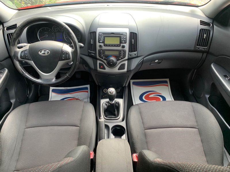 HYUNDAI I30 1.6 CRDI 90 PACK EVIDENCE 2011