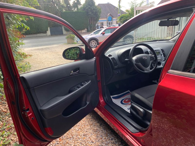 HYUNDAI I30 1.6 CRDI 90 PACK EVIDENCE 2011