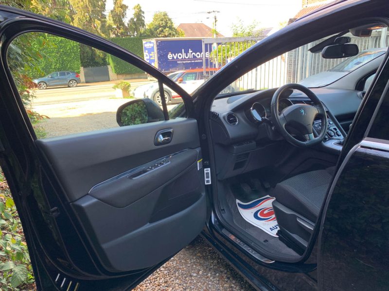 PEUGEOT 5008 2.0 HDI 150 PREMIUM PACK 2011