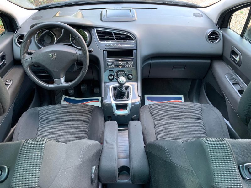 PEUGEOT 5008 2.0 HDI 150 PREMIUM PACK 2011
