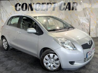 TOYOTA YARIS 1.3VVVT-ICOOL 2006 - 69 001Kms - Premier Main - Distrib ok - SUIVIT TOYOTA