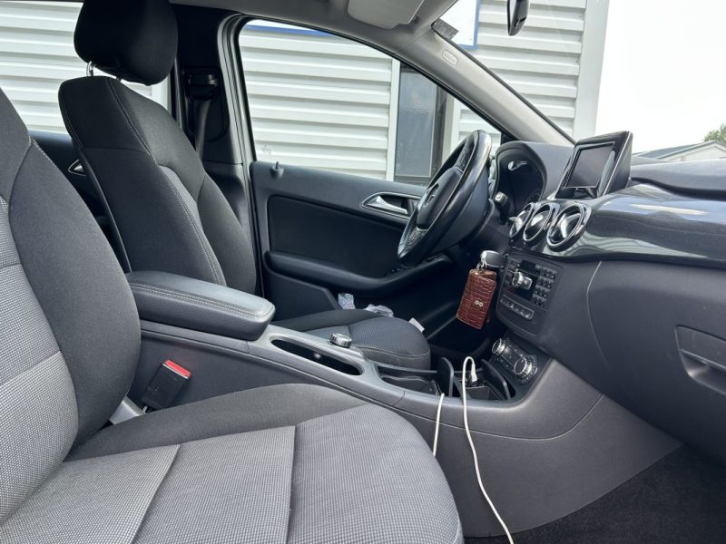 MERCEDES CLASSE B 180 CDI BVA 2012 - GARANTIE JUSQU'A 48 MOIS