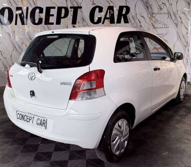TOYOTA YARIS 1.0 VVT-I 2010 - 55 324Kms - Premier Main - Climatisation - SUIVIT TOYOTA