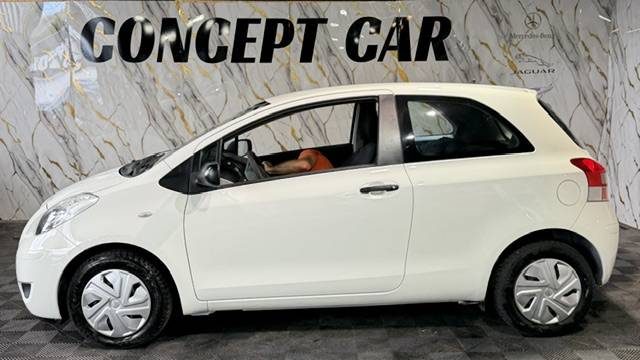 TOYOTA YARIS 1.0 VVT-I 2010 - 55 324Kms - Premier Main - Climatisation - SUIVIT TOYOTA