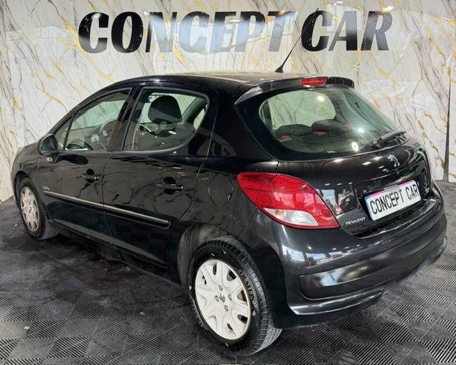 PEUGEOT 207 1.4 VTI TENDANCE 2012 - 66 084Kms - Premier Main - Distrib ok - SUIVIT PEUGEOT