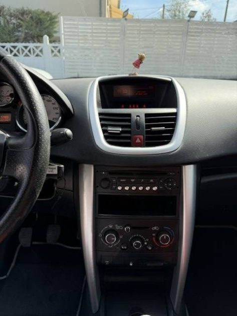 PEUGEOT 207 1.4 VTI TENDANCE 2012 - 66 084Kms - Premier Main - Distrib ok - SUIVIT PEUGEOT