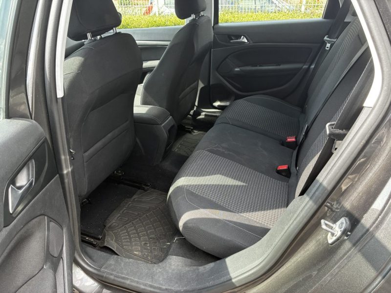 PEUGEOT 308 SW - 1.5 BLUE HDI 130 ACTIVE 2018 - Garantie 12 mois 