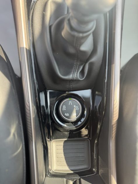 PEUGEOT 2008 1.6 BLUE HDI 120 FELINE CUIVRE 2015
