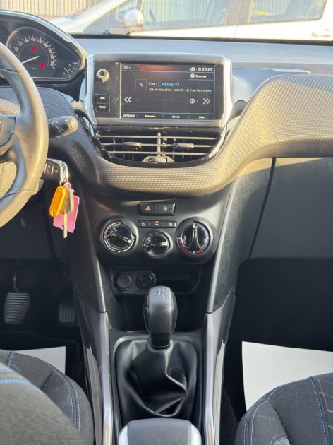 PEUGEOT 2008 1.6 BLUE HDI 100 STYLE 2018
