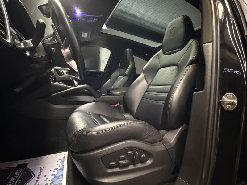 PORSCHE CAYENNE III COUPE 3.0 V6 E-HYBRID 462ch TIPTRONIC BVA