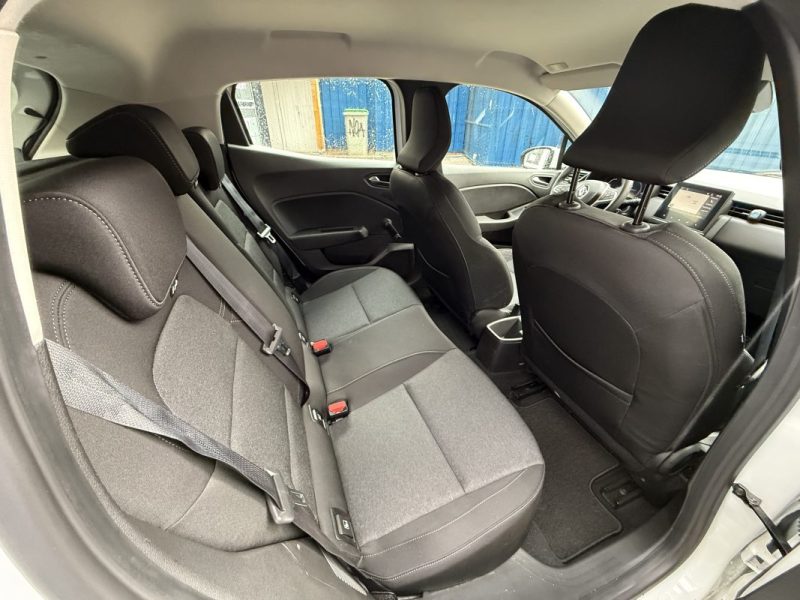 RENAULT CLIO V 1.6 E-TECH HYBRID 140CV BUSINESS BVA6 