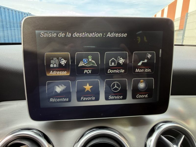 MERCEDES GLA GLA 200D 7-G DCT FASCINATION 