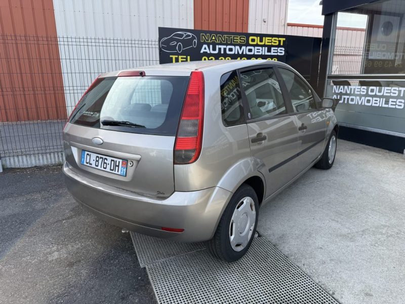 FORD FIESTA 1.4I 80CV GHIA 